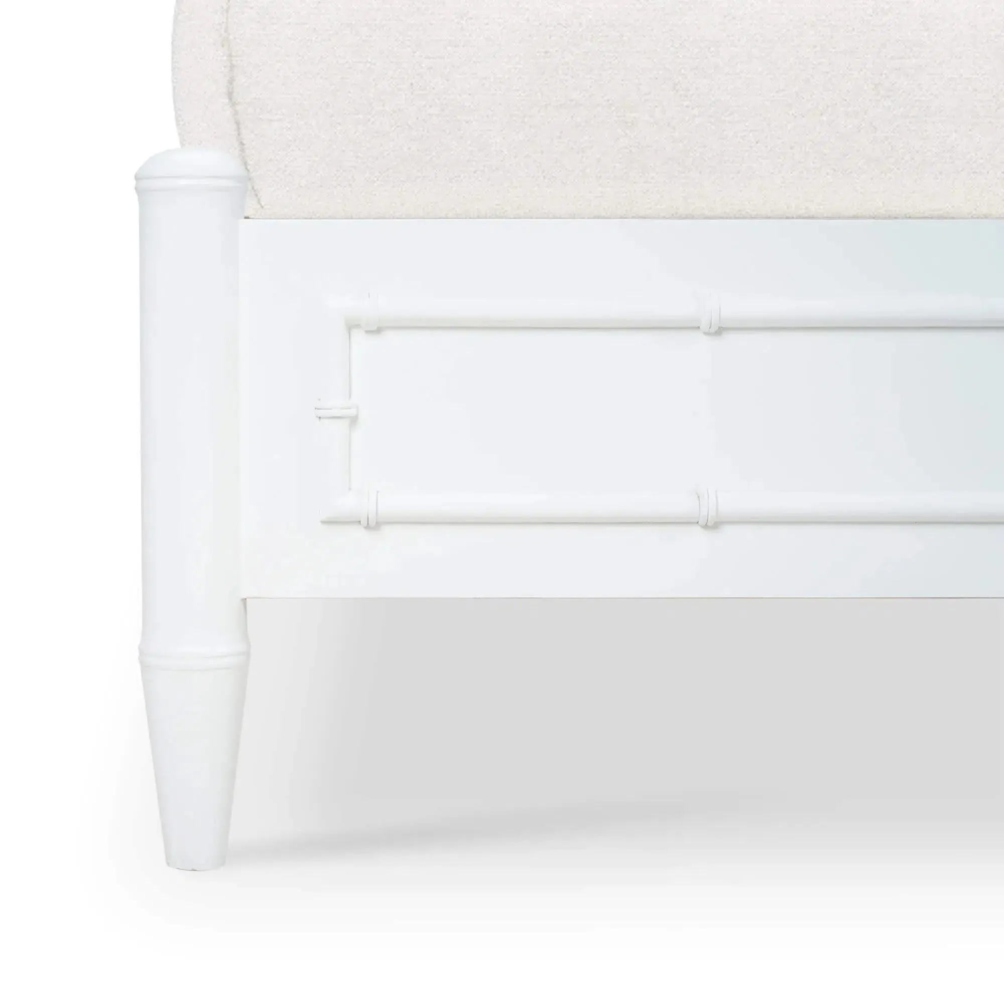 Chelsea Bed Queen In Architectural White