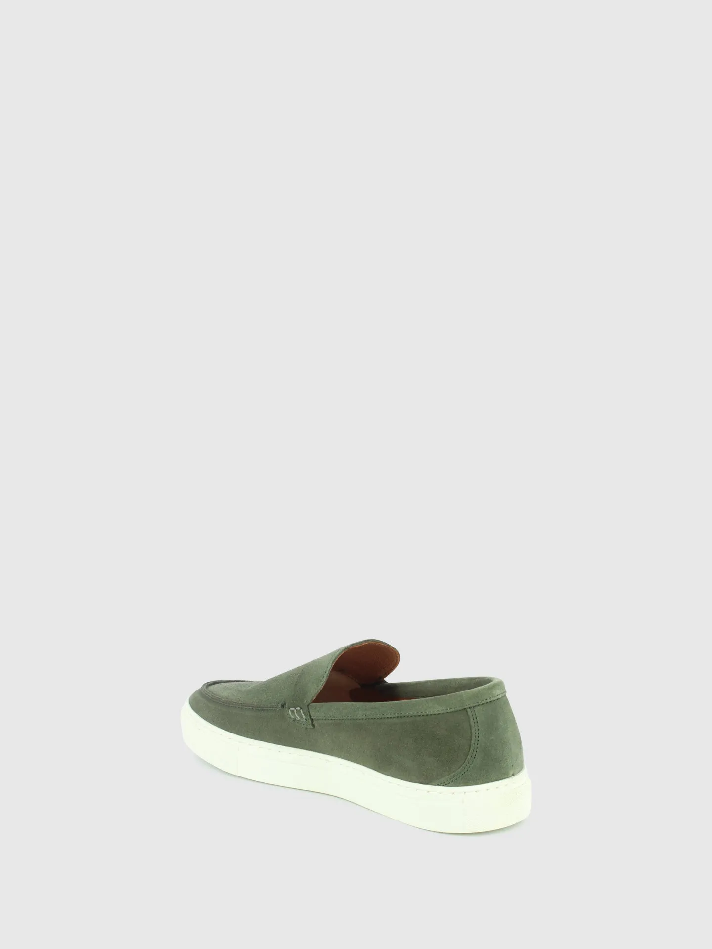 Loafers Pontiagudas em Verde