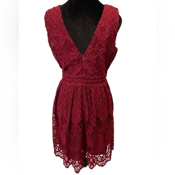 NEW Black Swan Lulus Brandi Wine Red Lace Surplice Skater Dress
