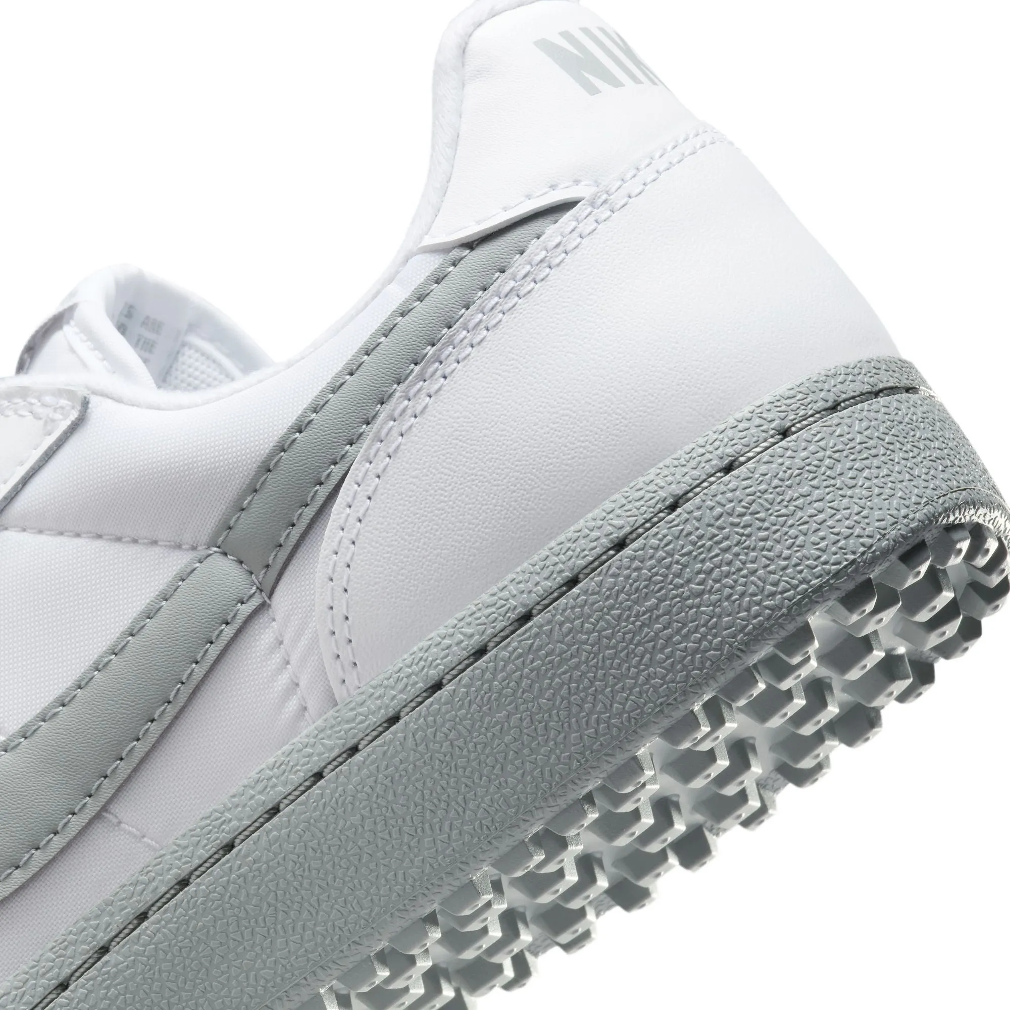 Nike Mens Field General '82 Shoes